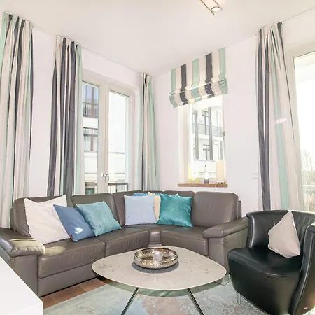 아파트 First Waterkantsuite