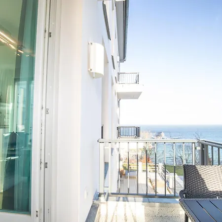 First Waterkantsuite *