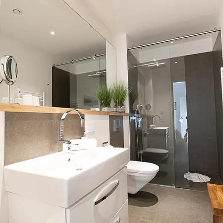 Apartment First Waterkantsuite *