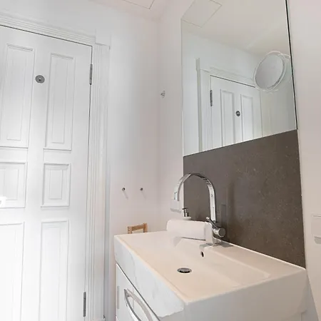 First Waterkantsuite Apartment Sellin (Rugen)