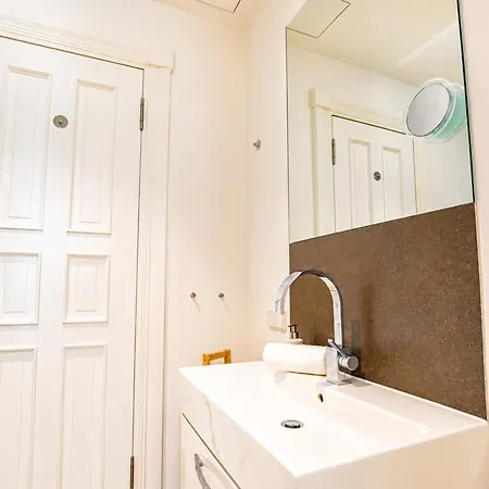 First Waterkantsuite Apartment *